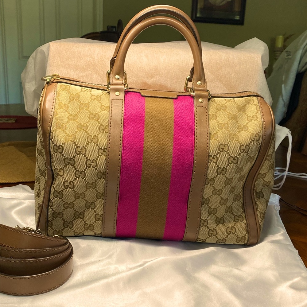 🚨SOLD🚨 Gucci web pink Boston cross body